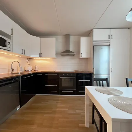 Apartment Spacious Modern Helsinki